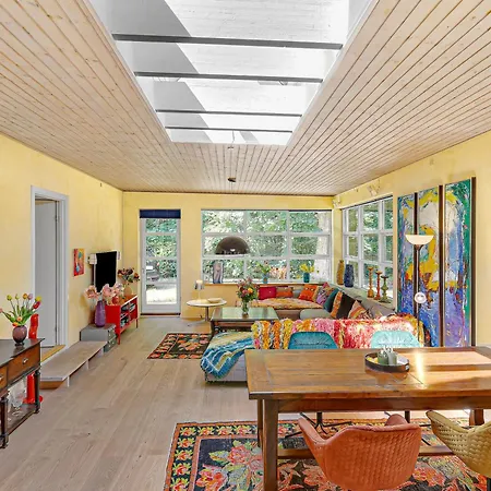 Katja B&n Roskilde Tutti Frutti * Hedehusene